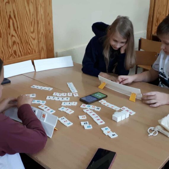 Rummikub  dla najmłodszych – inowacja Pedagogiczna w klasach 2 i 3