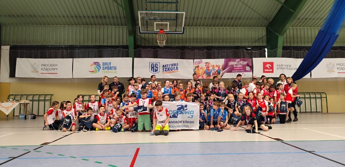 Szkoła podstwowa nr 2 w Łowiczu organizatorem zawodów finału wojewódzkiego „lekkoatletyka z orlika”